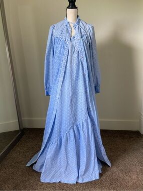 Vintage Tom Bezduda Union Made Blue Print 2 Piece Night Gown Medium